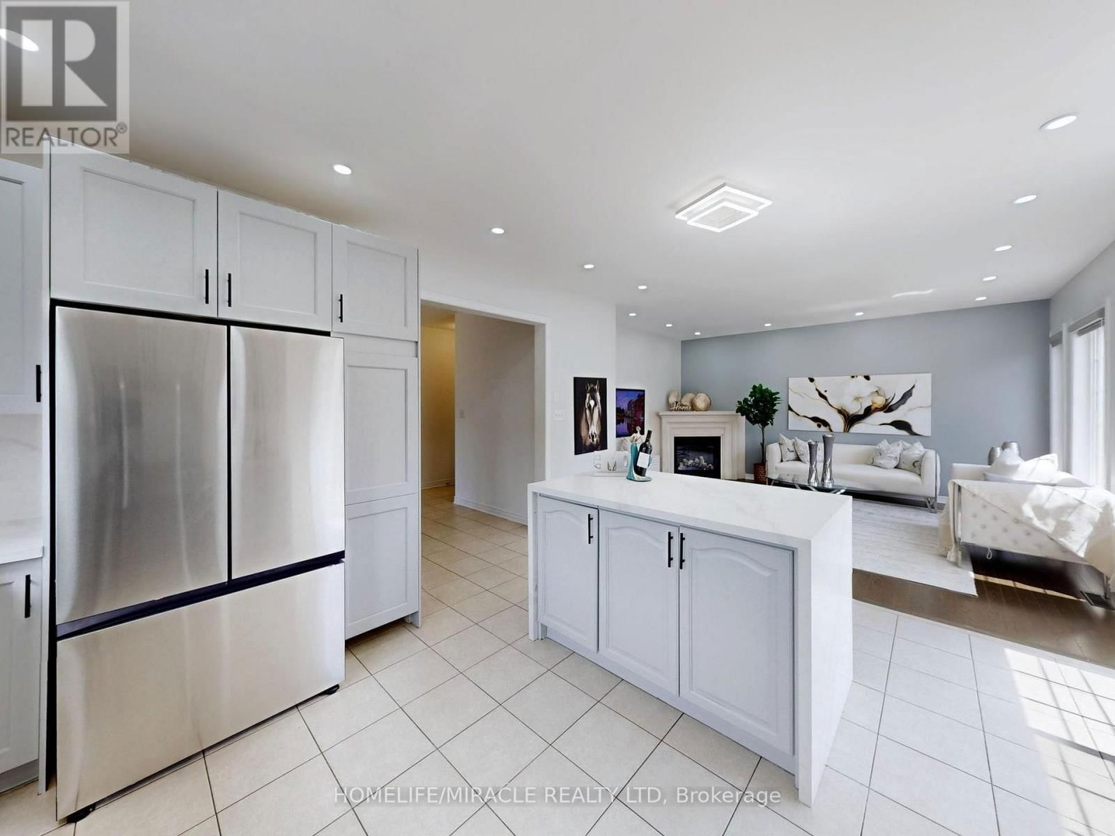 63 SLEIGHTHOLME CRESCENT Image 13
