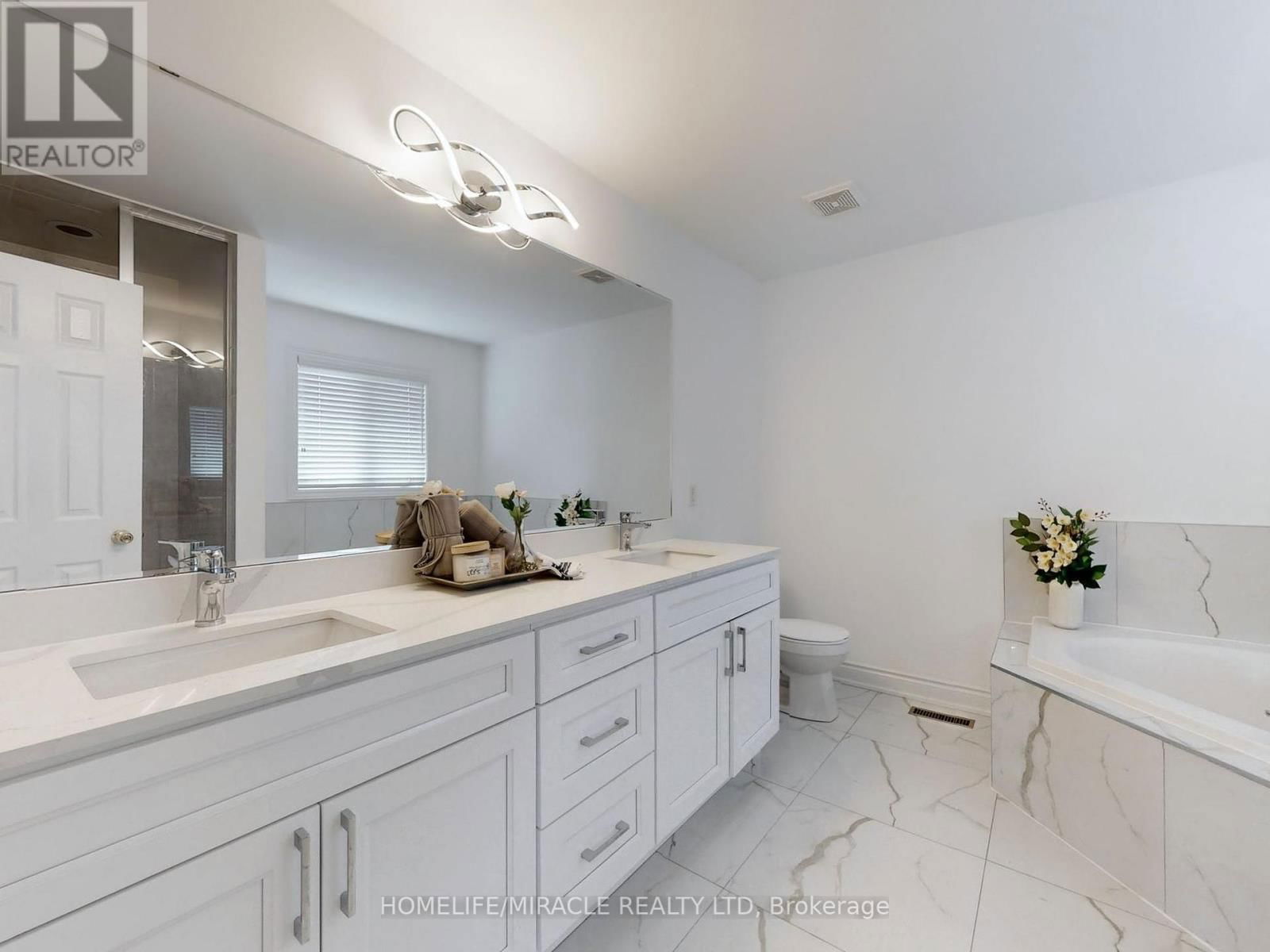 63 SLEIGHTHOLME CRESCENT Image 17