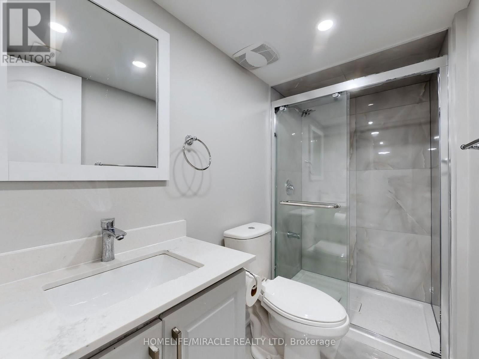 63 SLEIGHTHOLME CRESCENT Image 28