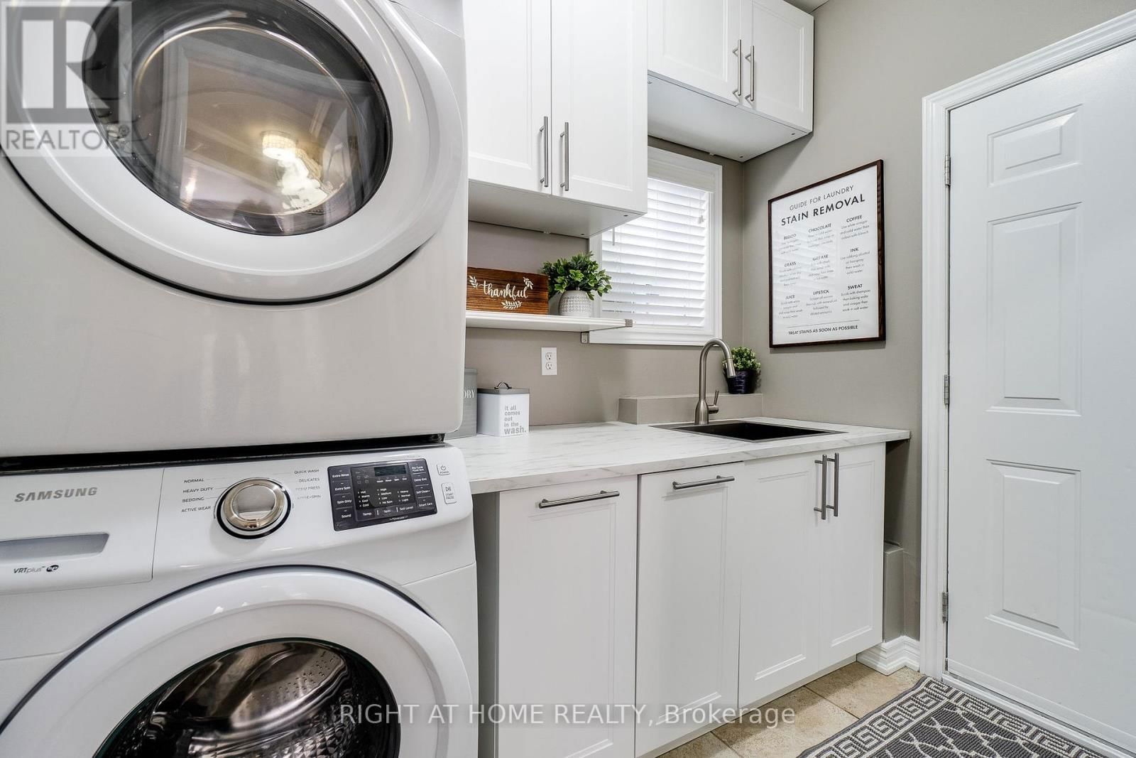 164 COOKE CRESCENT Image 10