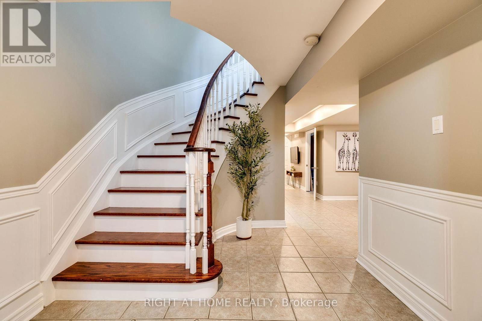 164 COOKE CRESCENT Image 26