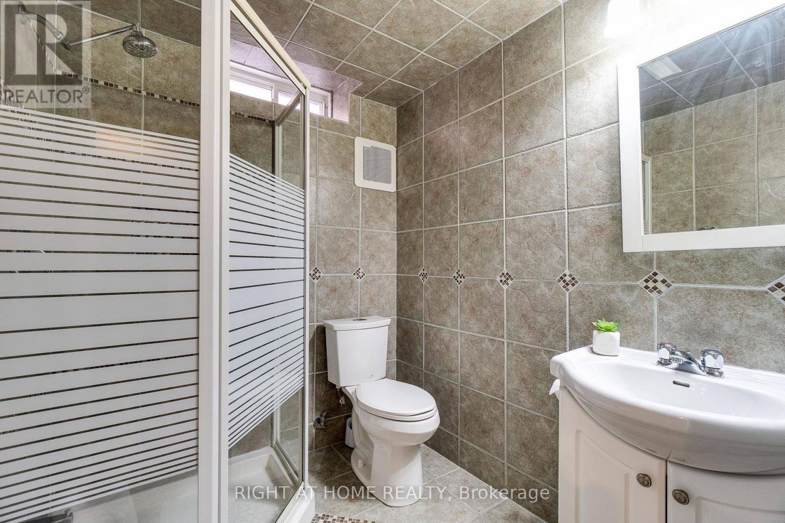 164 COOKE CRESCENT Image 30