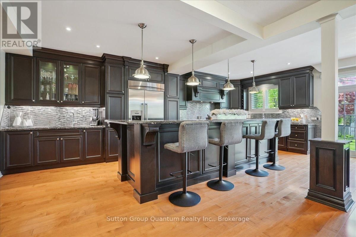2477 LONGRIDGE CRESCENT Image 10