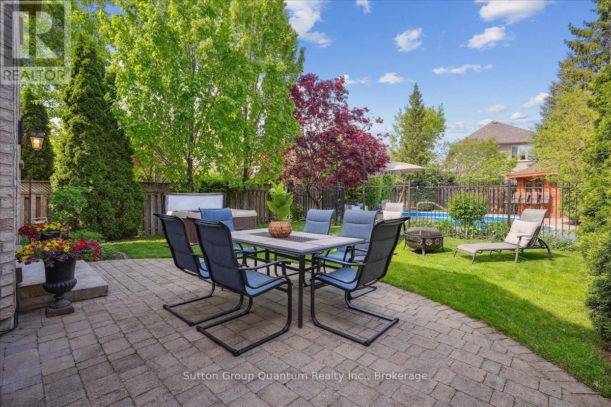 2477 LONGRIDGE CRESCENT Image 36