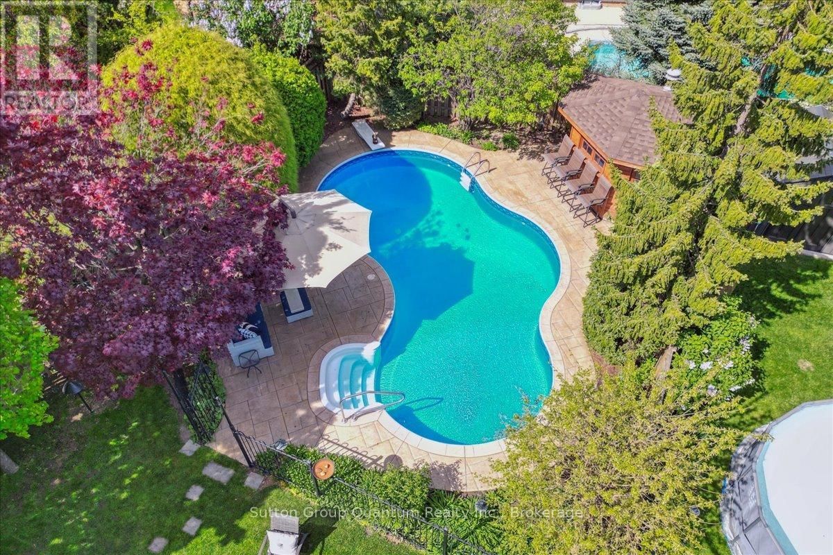 2477 LONGRIDGE CRESCENT Image 41
