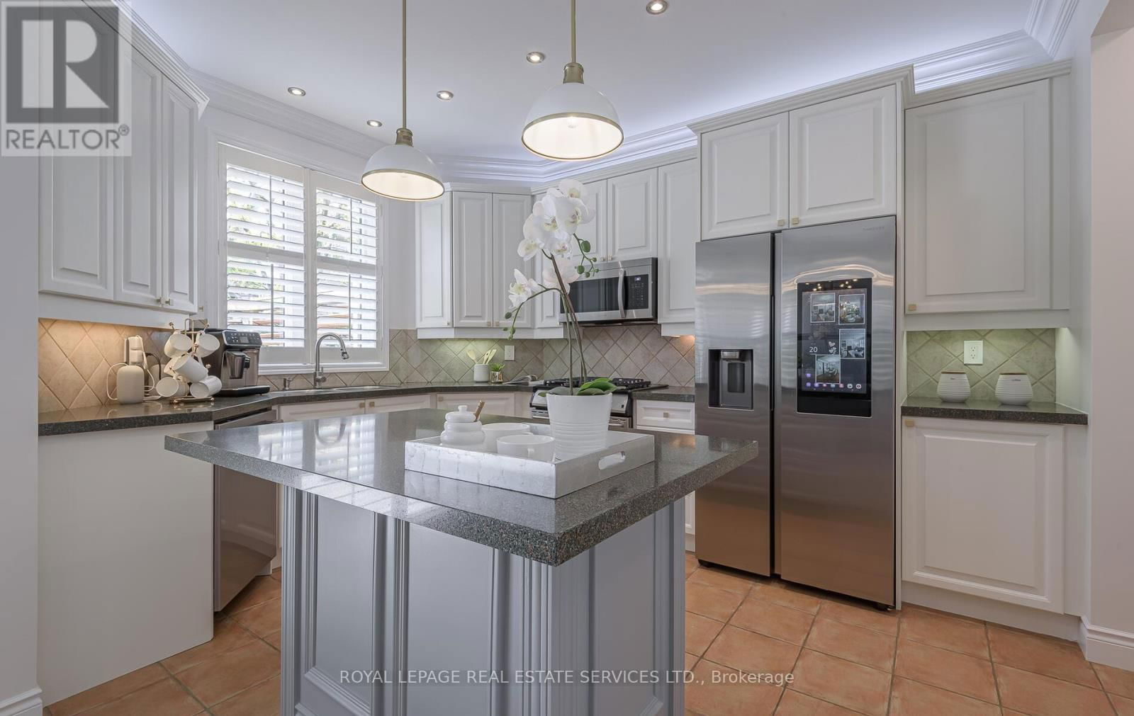 5651 ROSEVILLE COURT Image 19