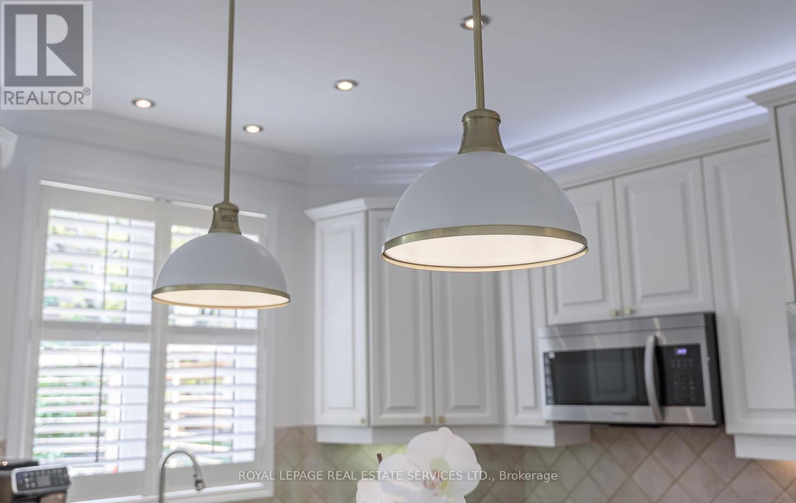 5651 ROSEVILLE COURT Image 20