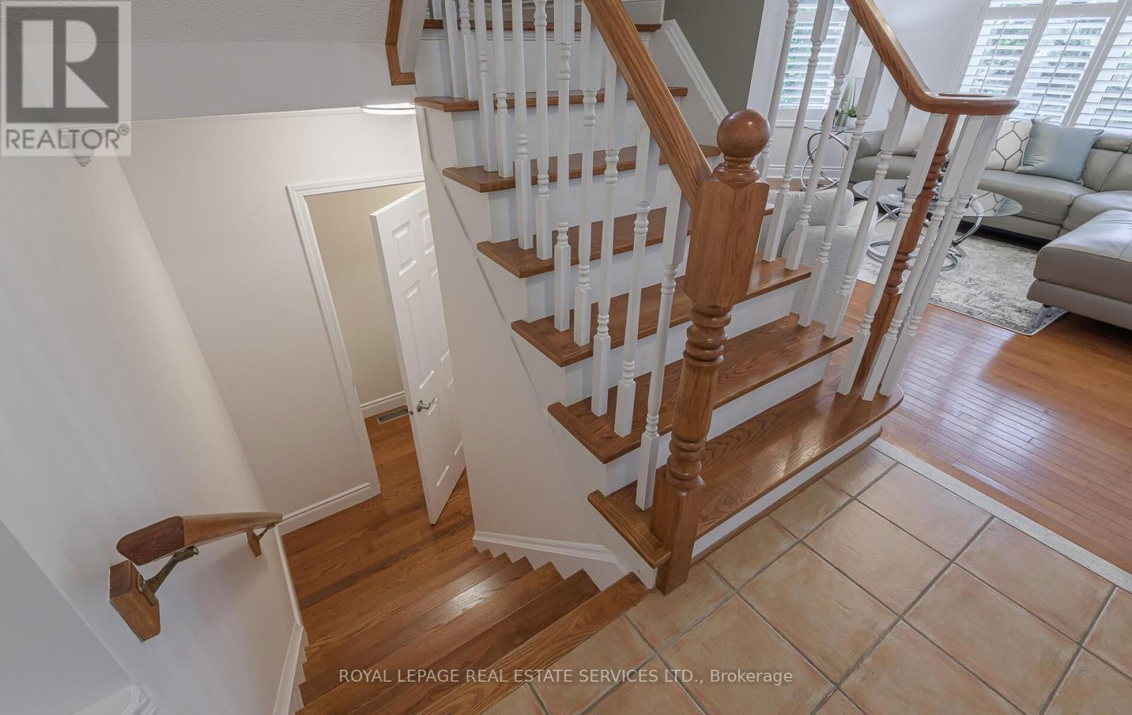5651 ROSEVILLE COURT Image 23