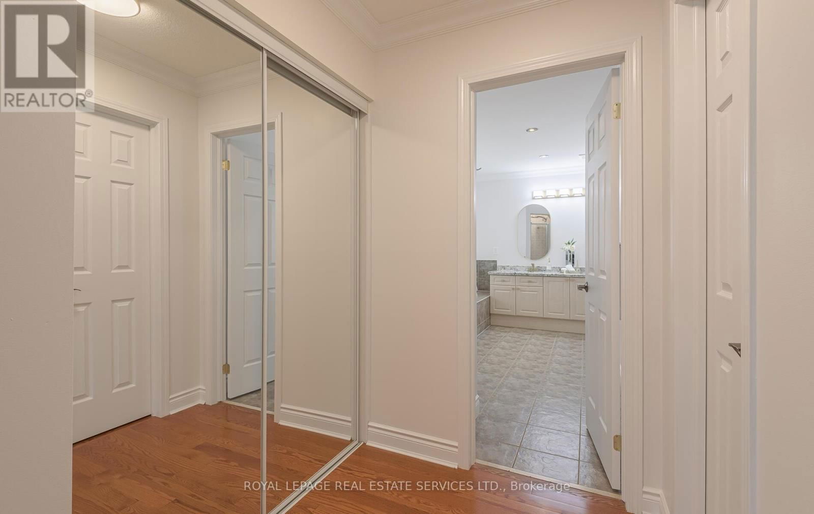 5651 ROSEVILLE COURT Image 33