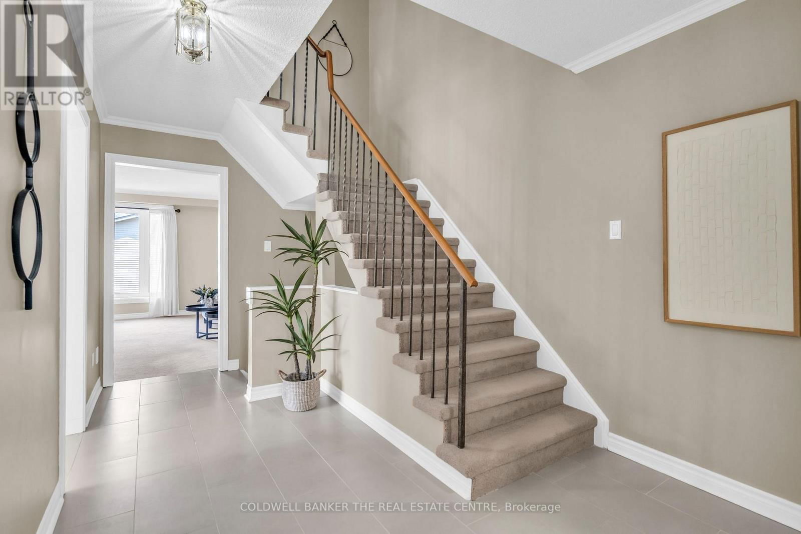1 ANDREW AVENUE Image 5