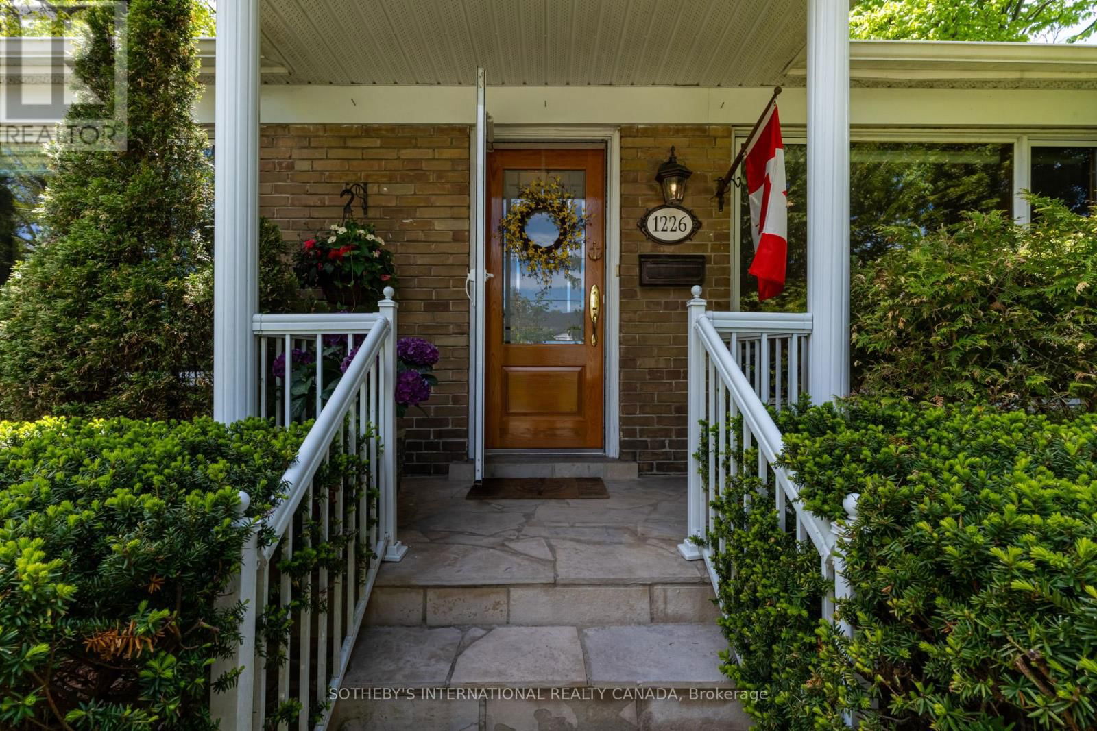 1226 CROSSFIELD BEND Image 1
