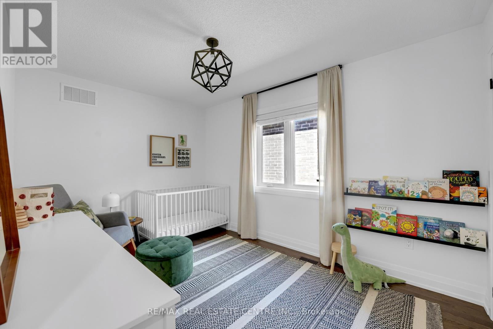 18 QUINTON RIDGE Image 35
