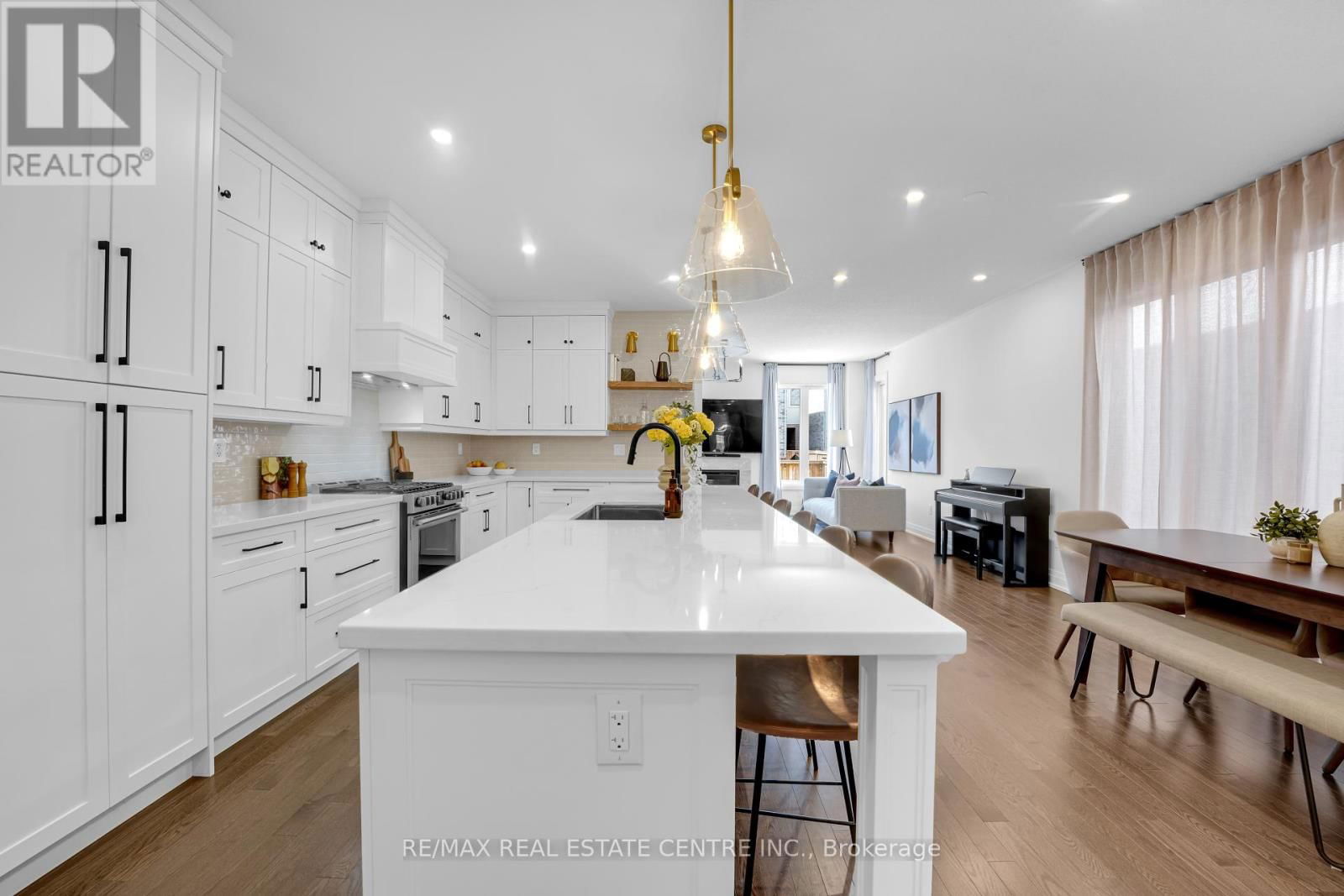18 QUINTON RIDGE Image 9