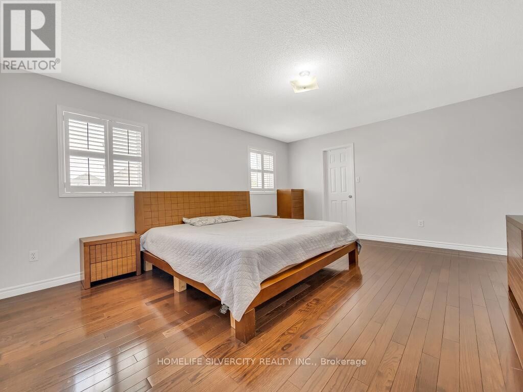 98 MASTERS GREEN CRESCENT Image 19