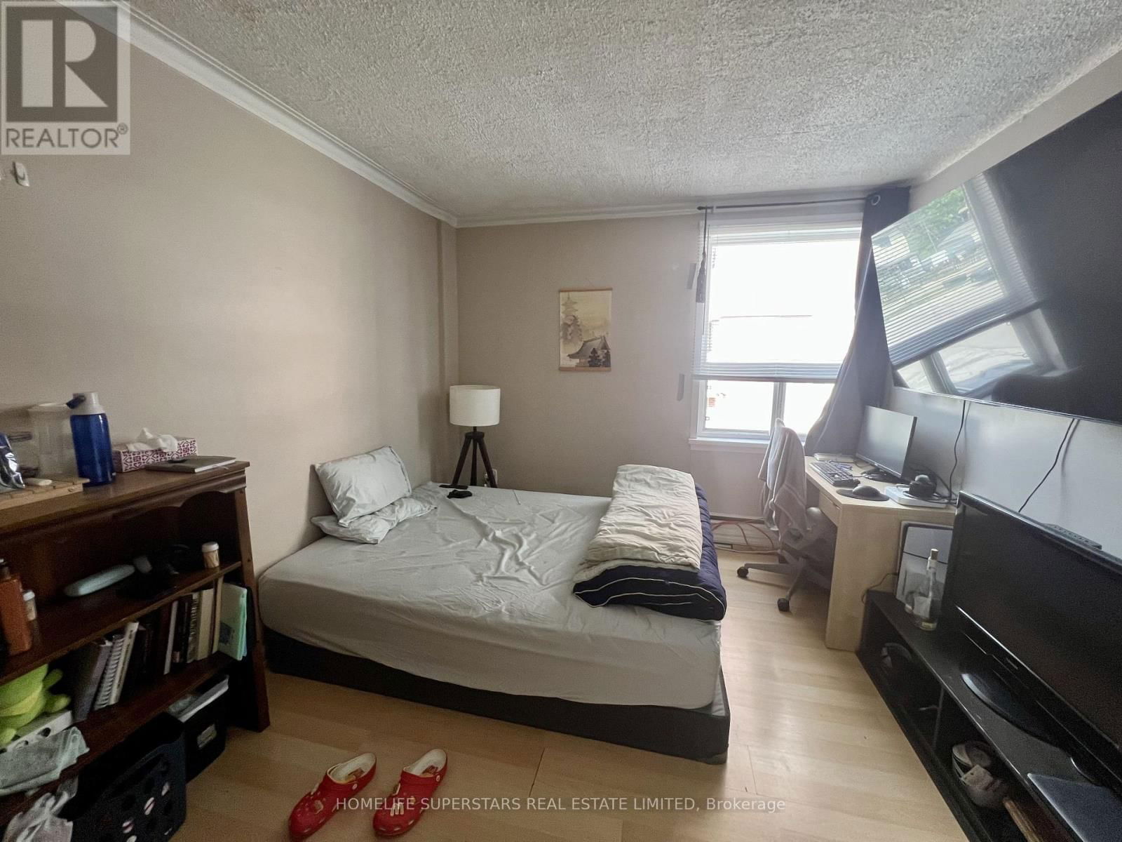 3282 LAKESHORE BOULEVARD WEST Image 27