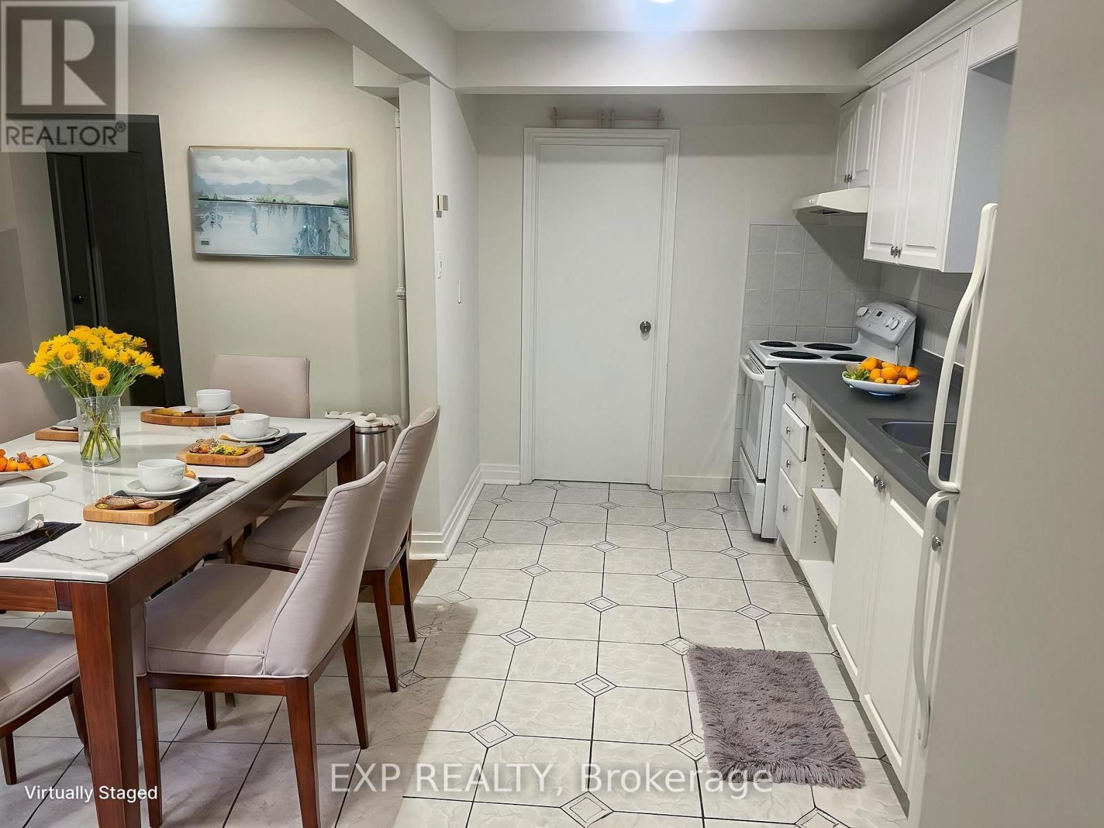 #1 - 115 MILLICENT STREET Image 4