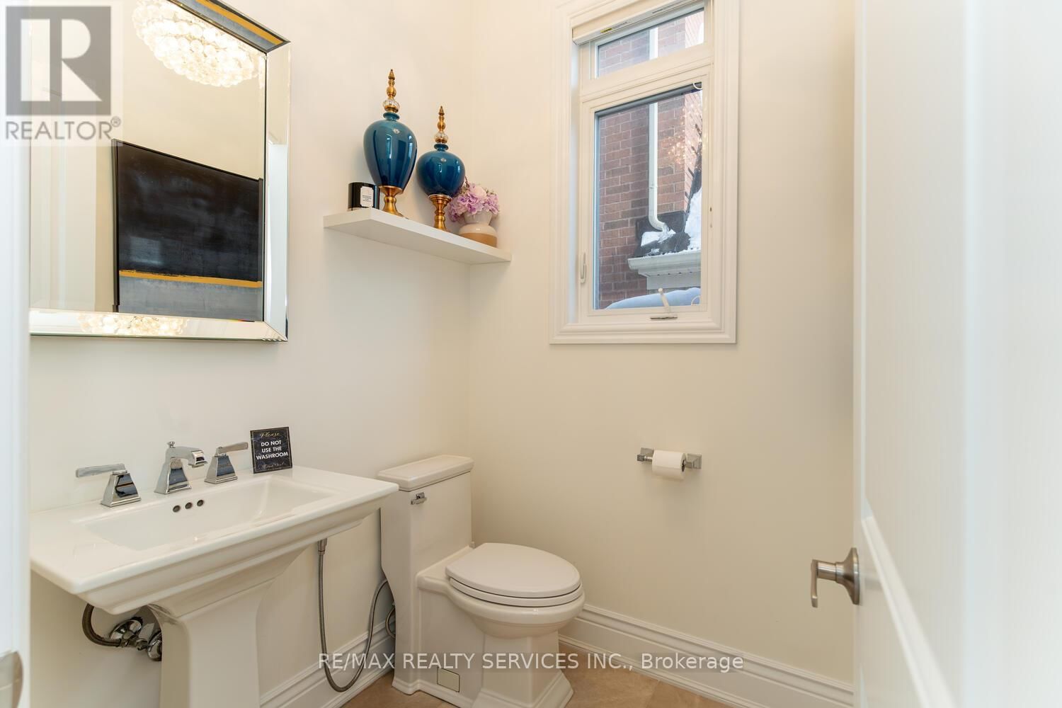 9 INTERLACKEN DRIVE Image 12