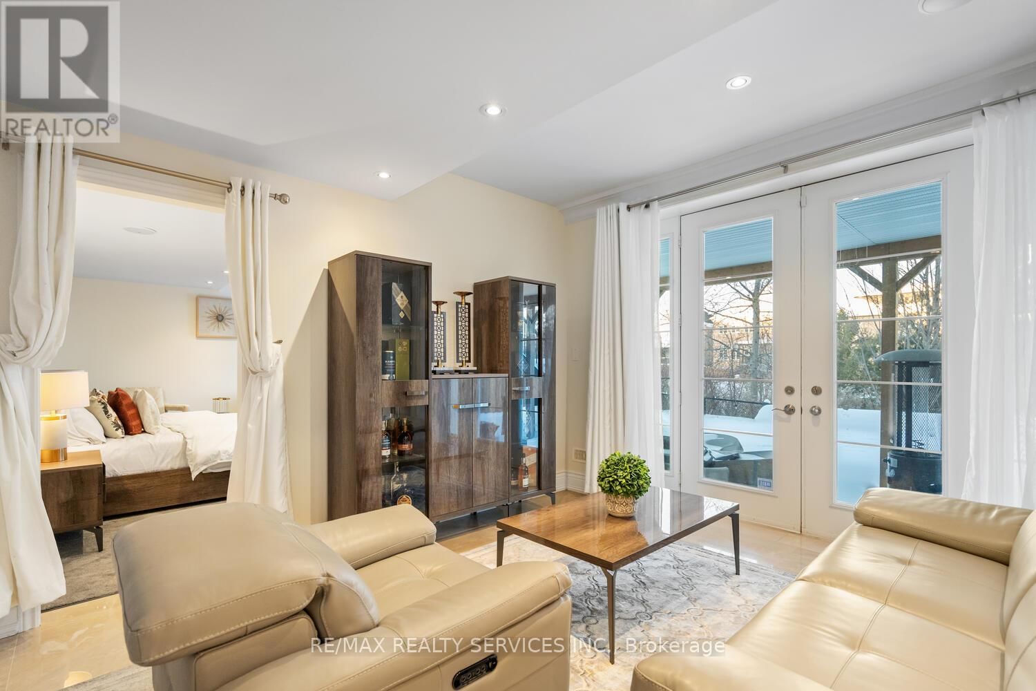 9 INTERLACKEN DRIVE Image 39