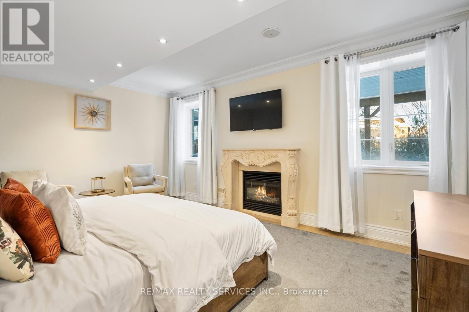 9 INTERLACKEN DRIVE Image 40