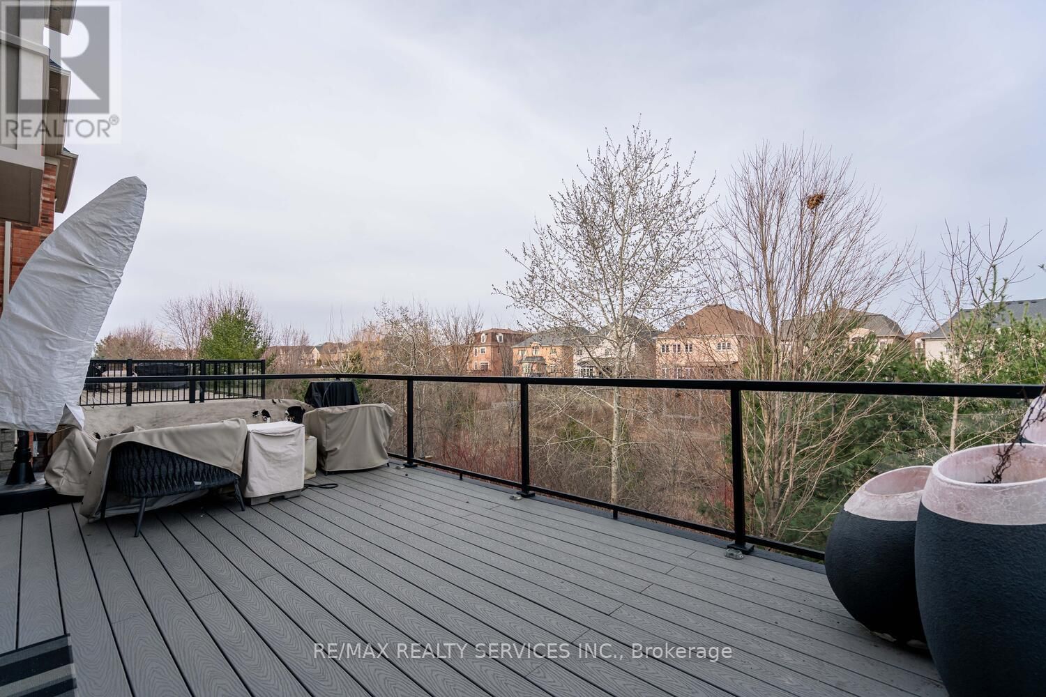 9 INTERLACKEN DRIVE Image 44