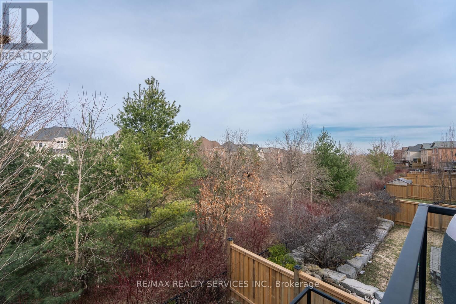 9 INTERLACKEN DRIVE Image 47