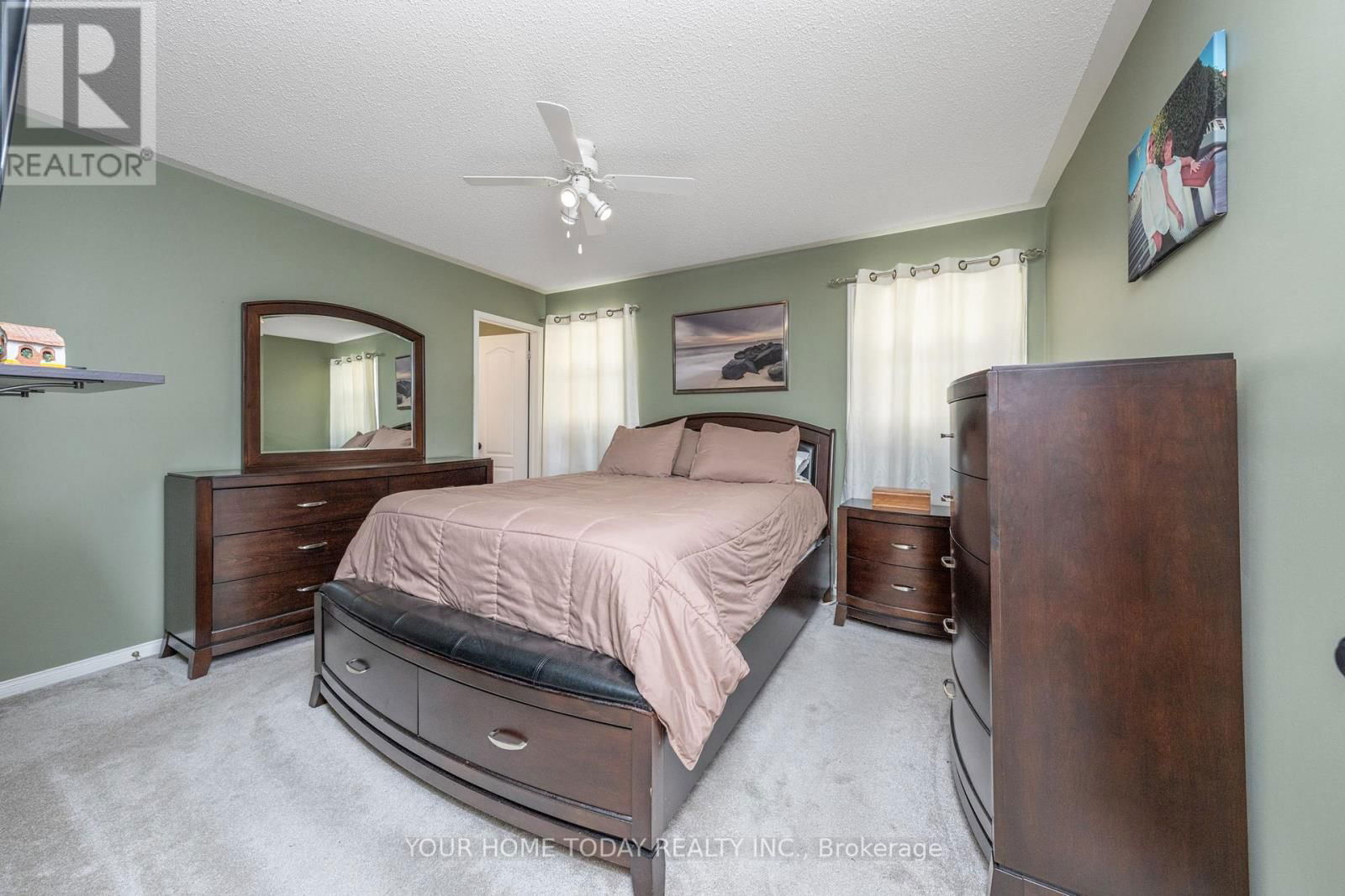 208 VAN SCOTT DRIVE Image 17