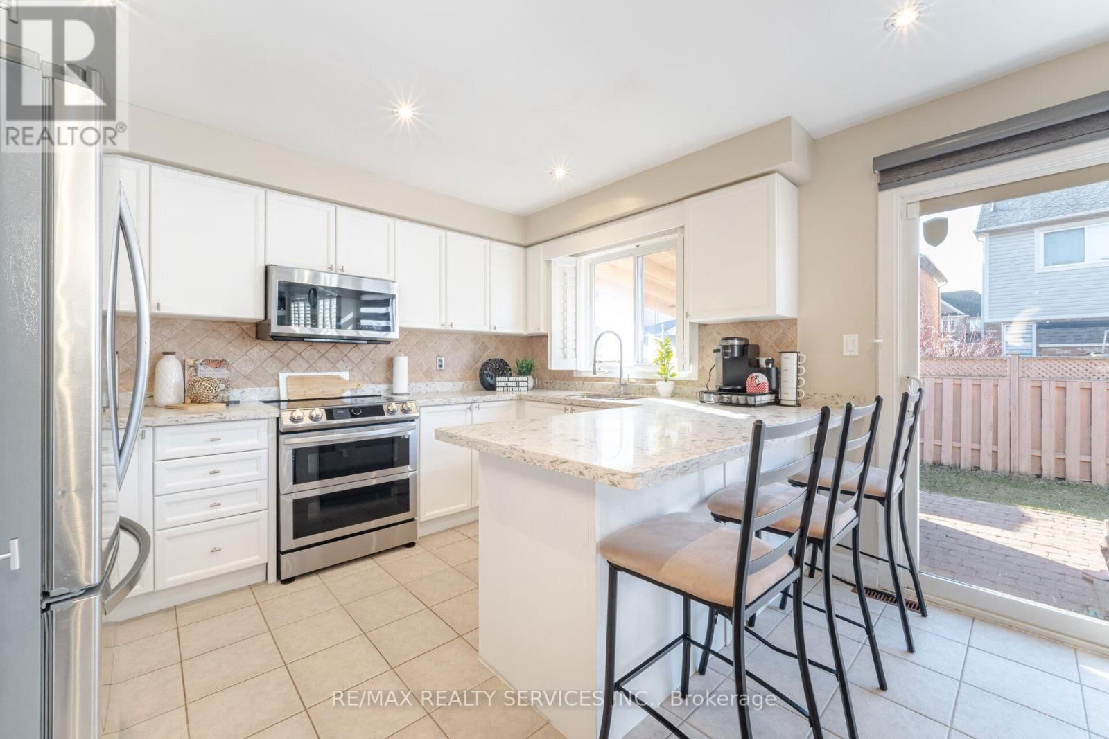 12 LILYPAD ROAD Image 12