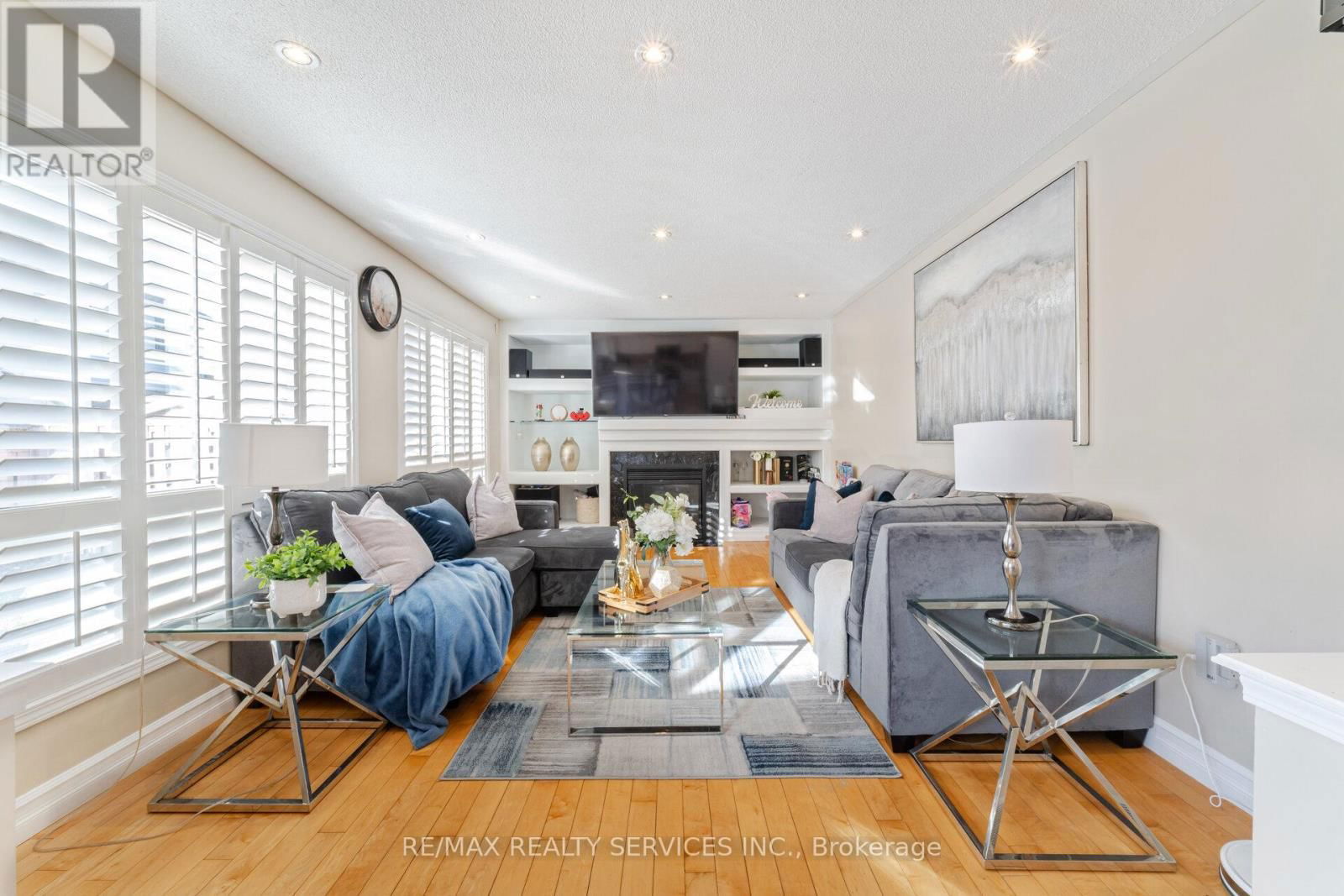 12 LILYPAD ROAD Image 17