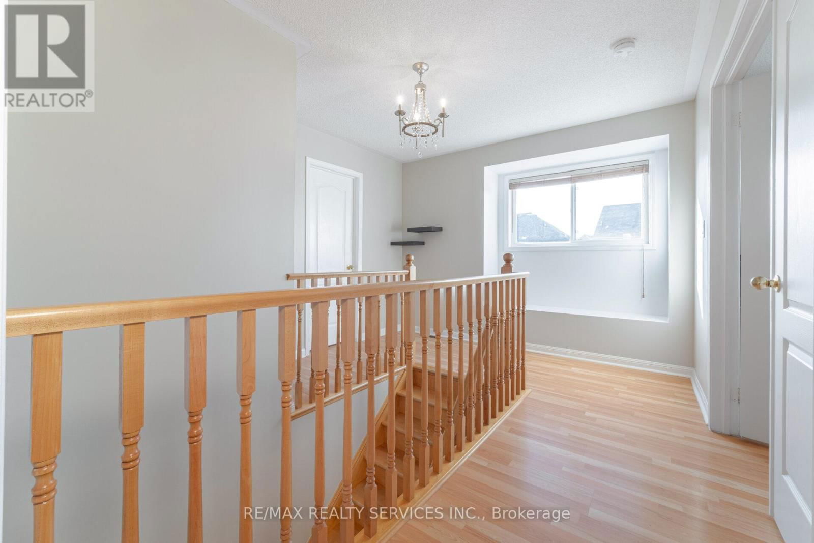 12 LILYPAD ROAD Image 25