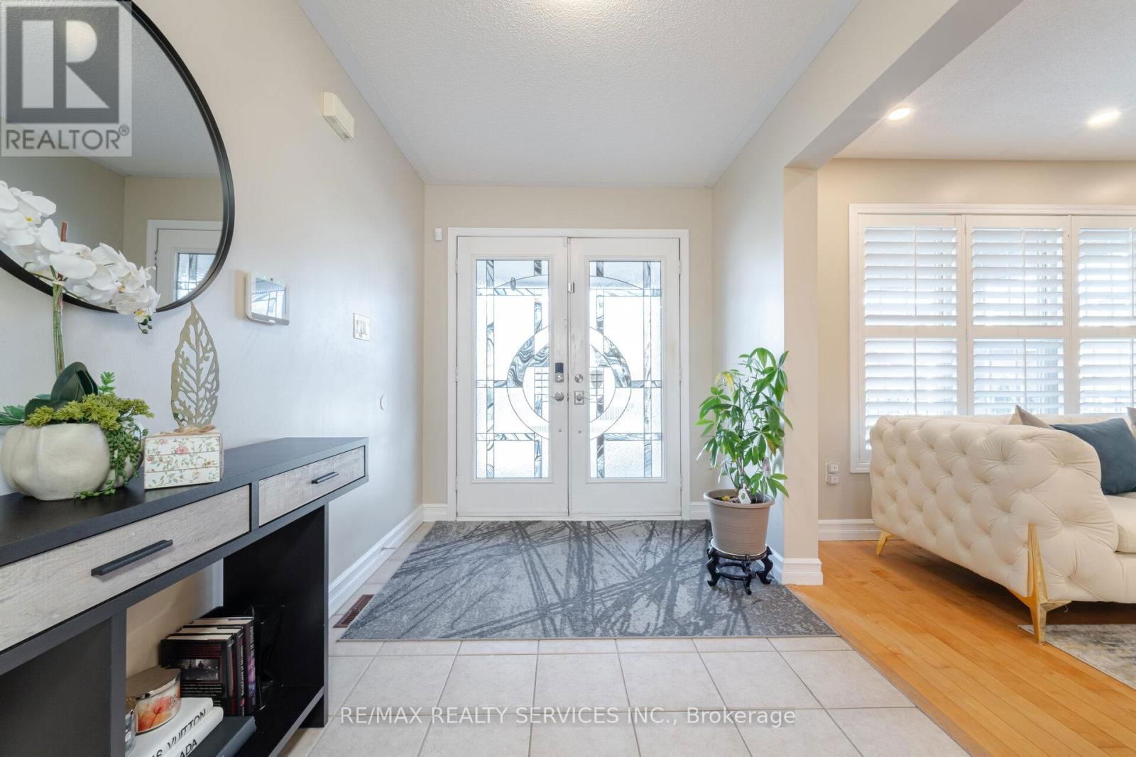 12 LILYPAD ROAD Image 3