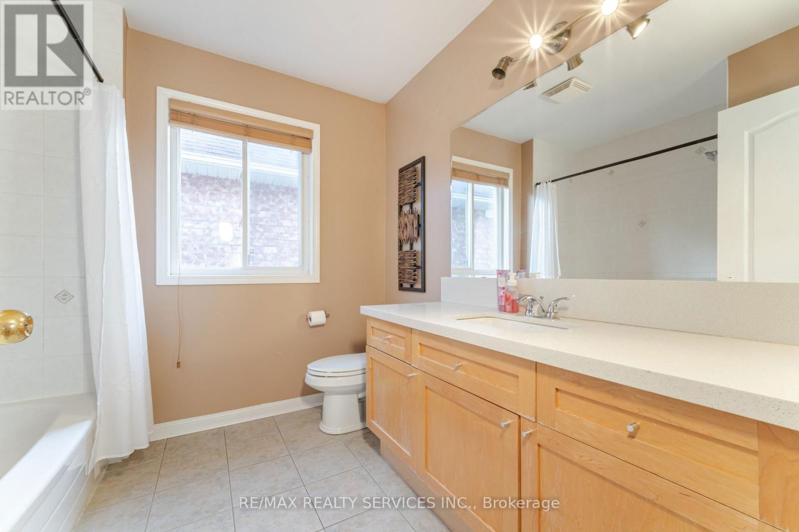 12 LILYPAD ROAD Image 36