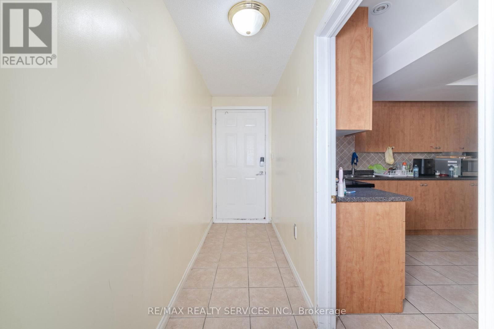 12 LILYPAD ROAD Image 38