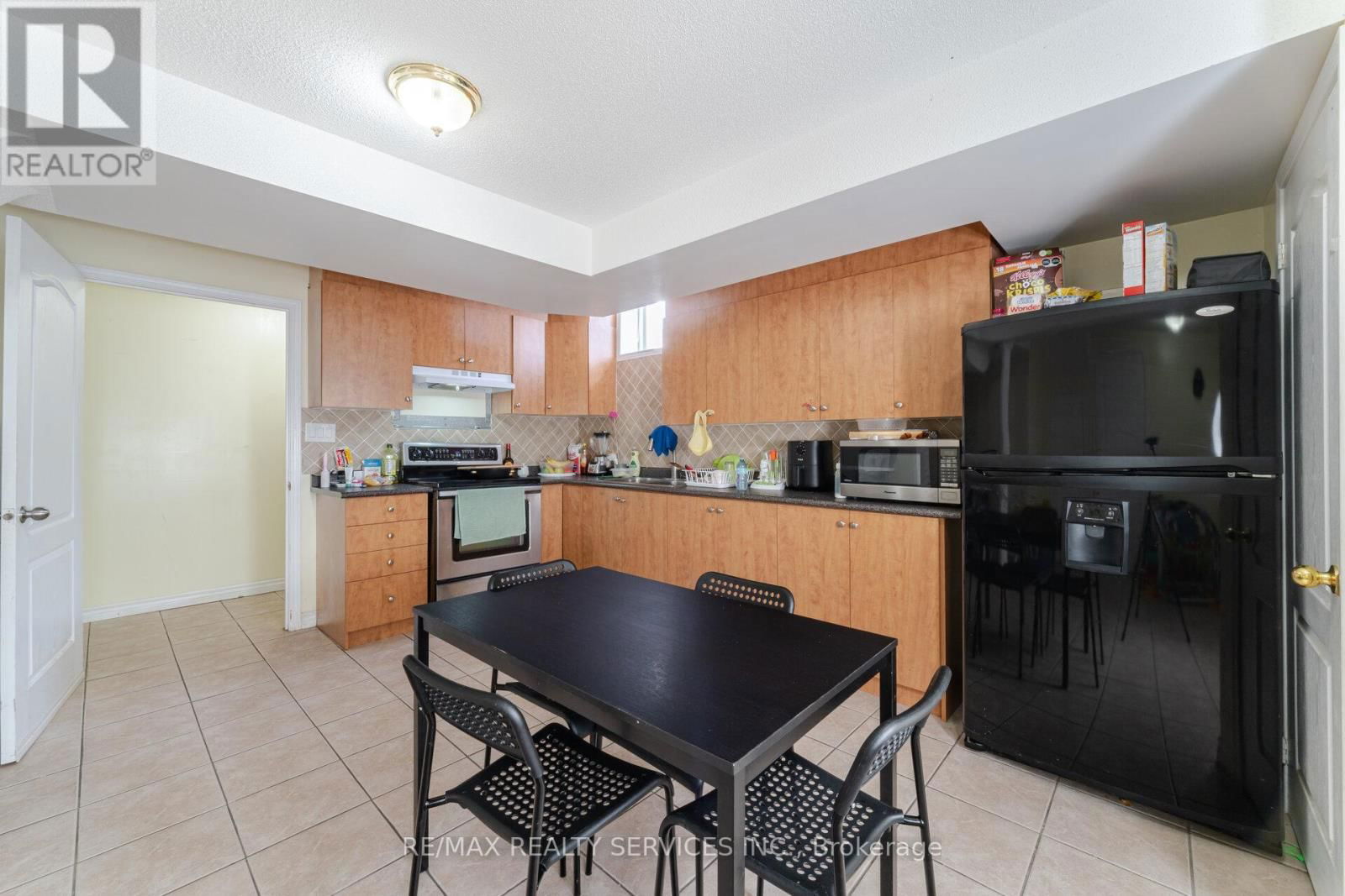 12 LILYPAD ROAD Image 39