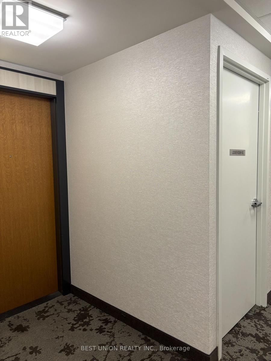 824 - 30 SHORE BREEZE DRIVE Image 4