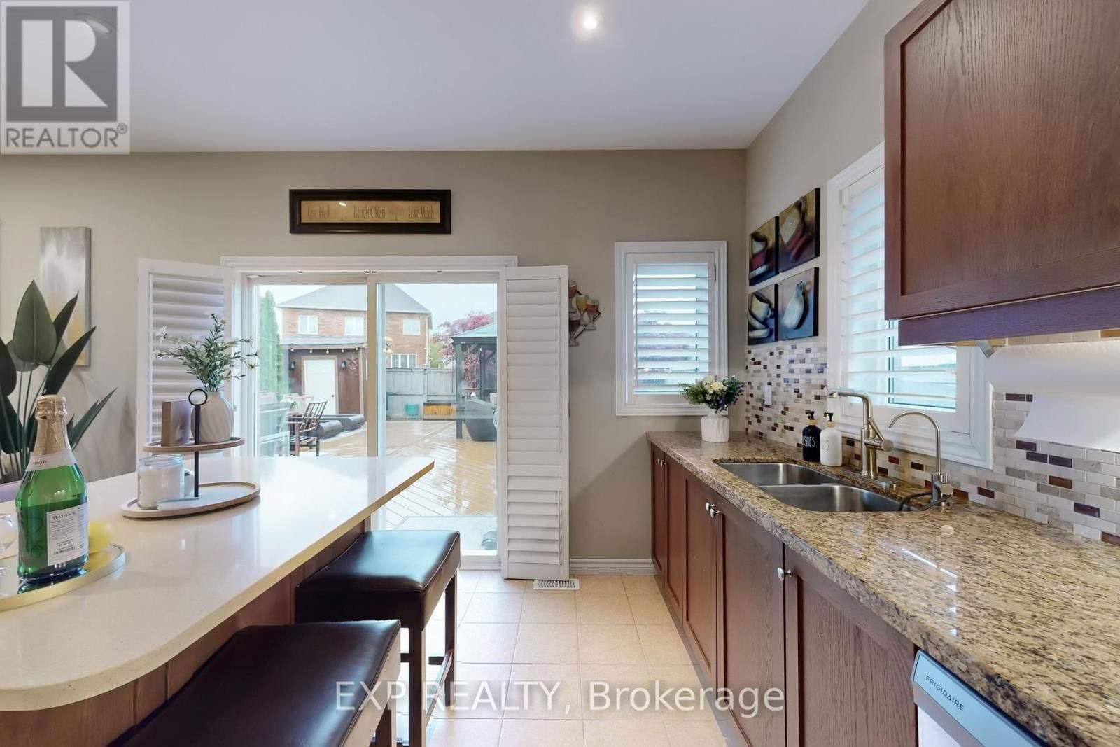 94 PANNAHILL DRIVE Image 21