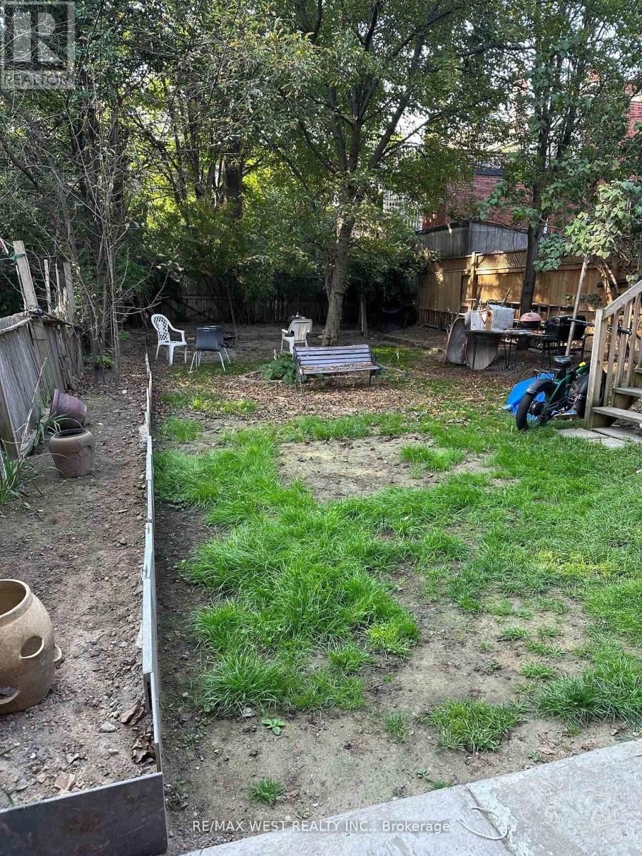 1377 KING STREET WEST Image 11