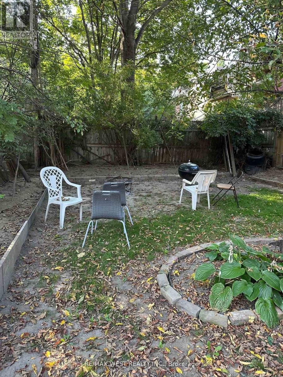 1377 KING STREET WEST Image 12