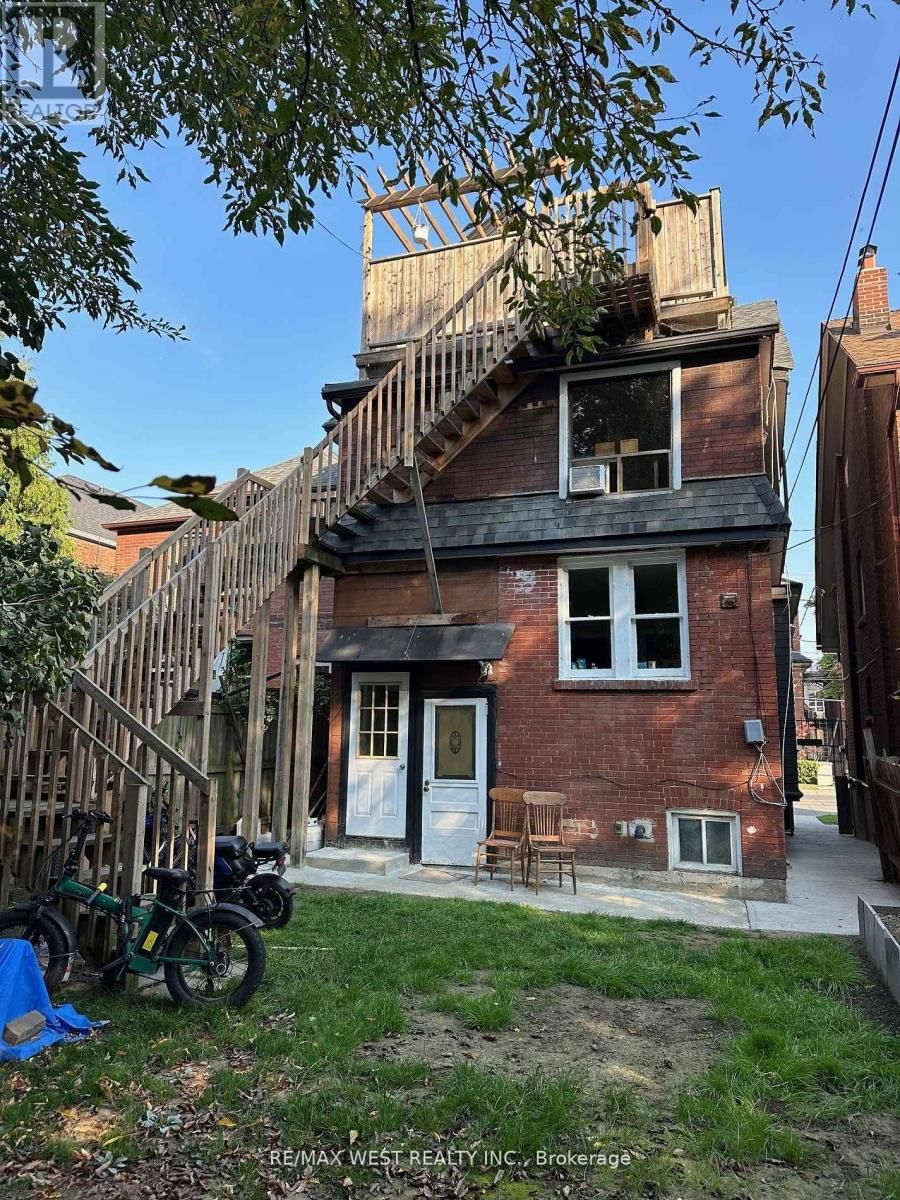 1377 KING STREET WEST Image 13