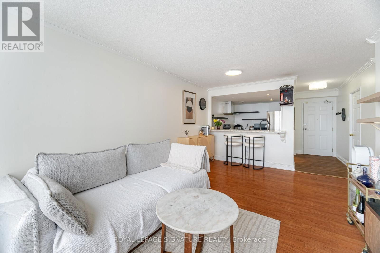 1401 - 250 WEBB DRIVE Image 14