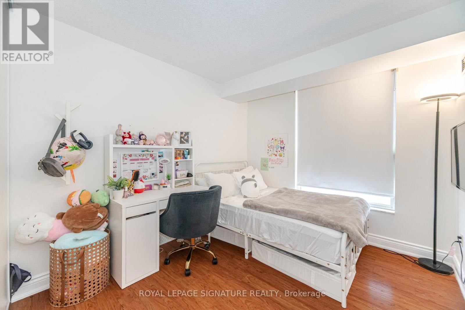 1401 - 250 WEBB DRIVE Image 23