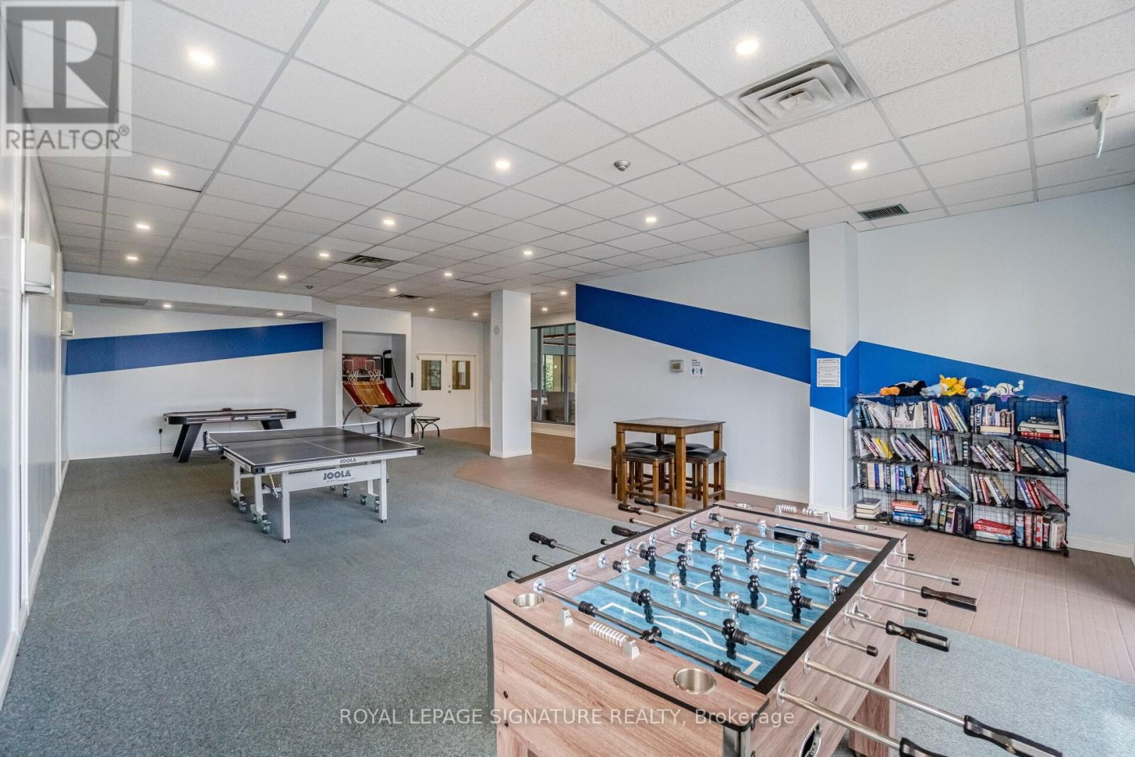 1401 - 250 WEBB DRIVE Image 28