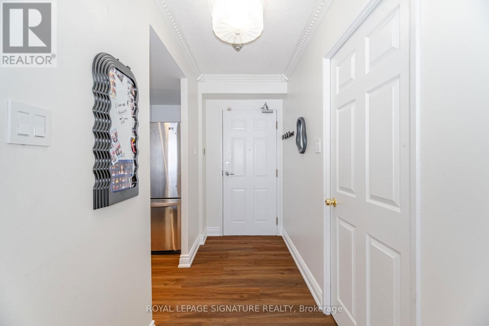 1401 - 250 WEBB DRIVE Image 6