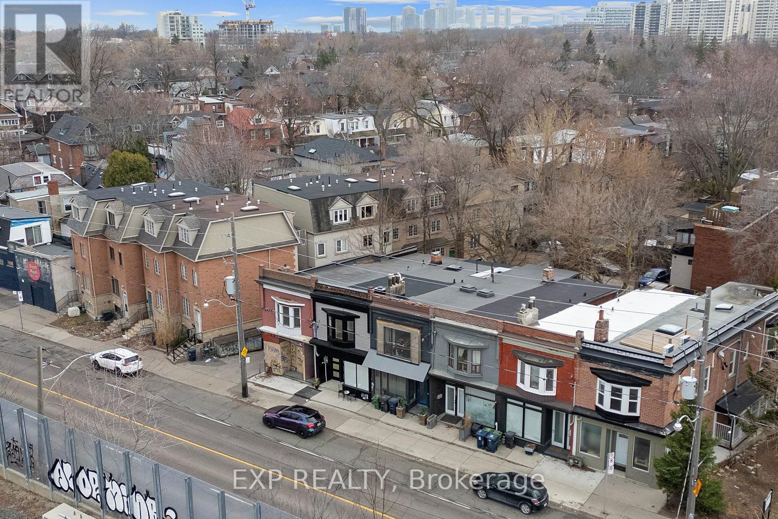 2555 DUNDAS STREET WEST Image 42