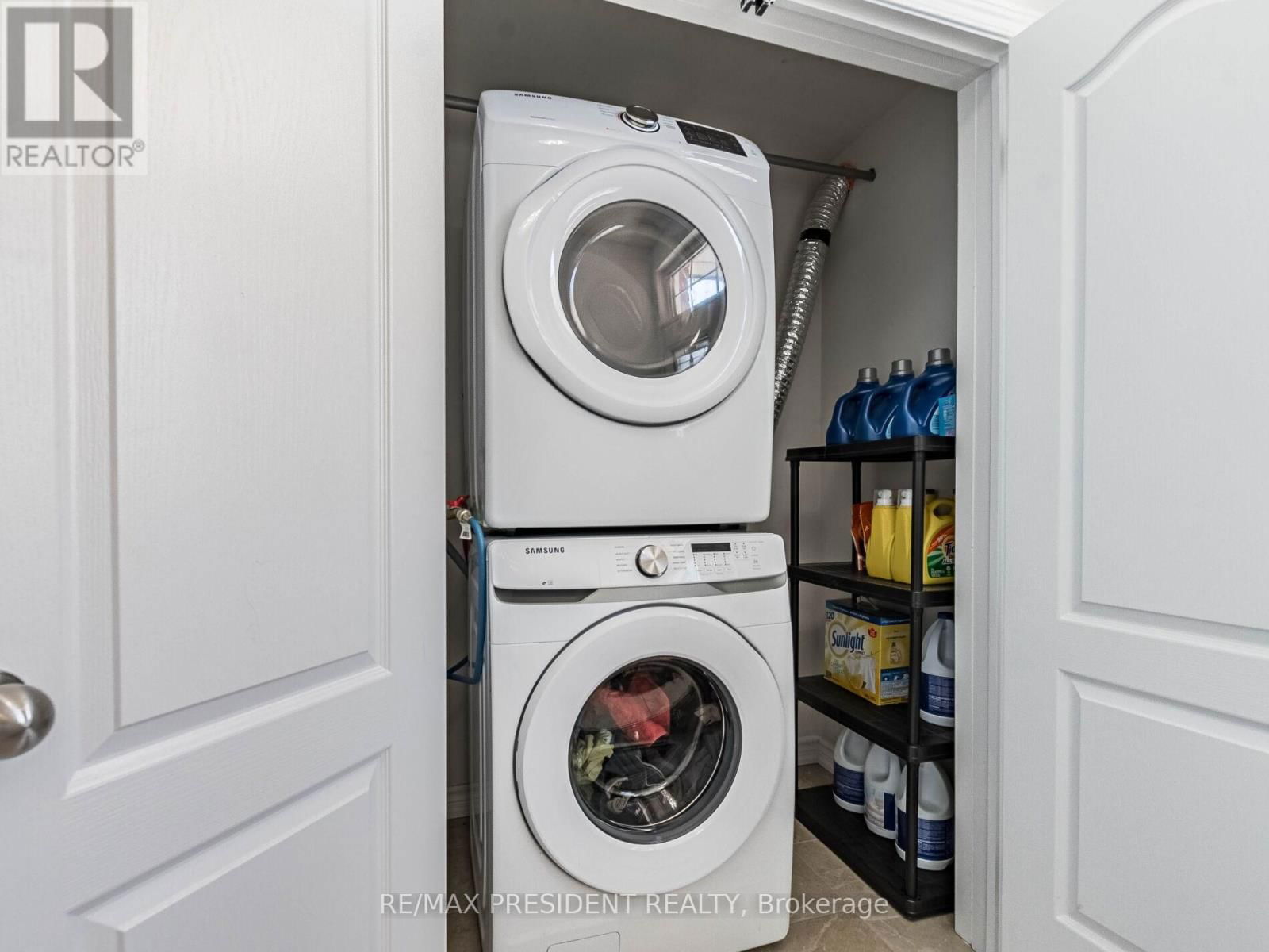 36 PRINCE CRESCENT Image 11
