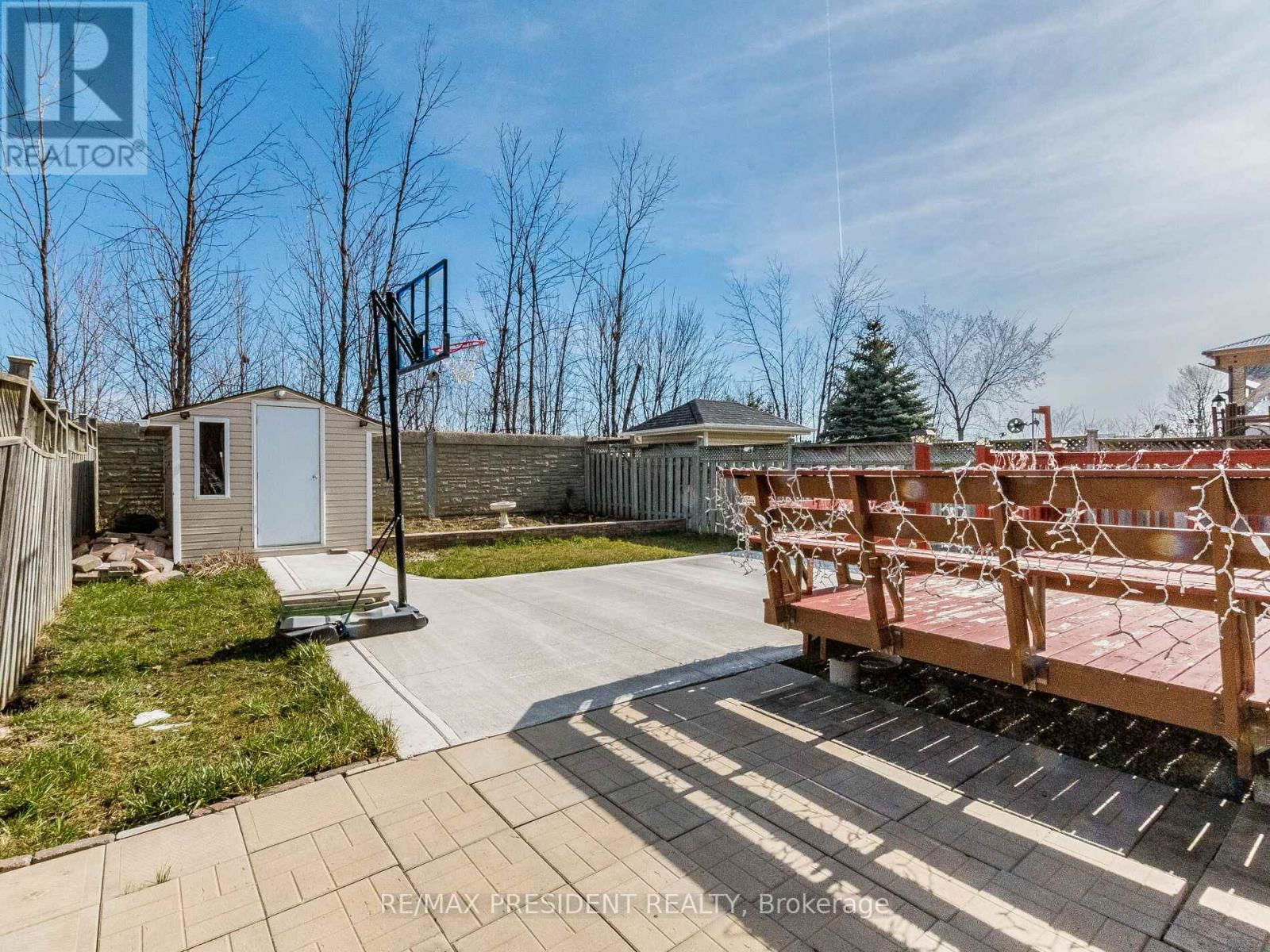 36 PRINCE CRESCENT Image 27