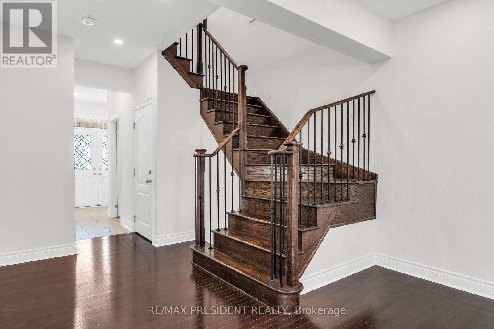 41 BASSETT CRESCENT Image 11
