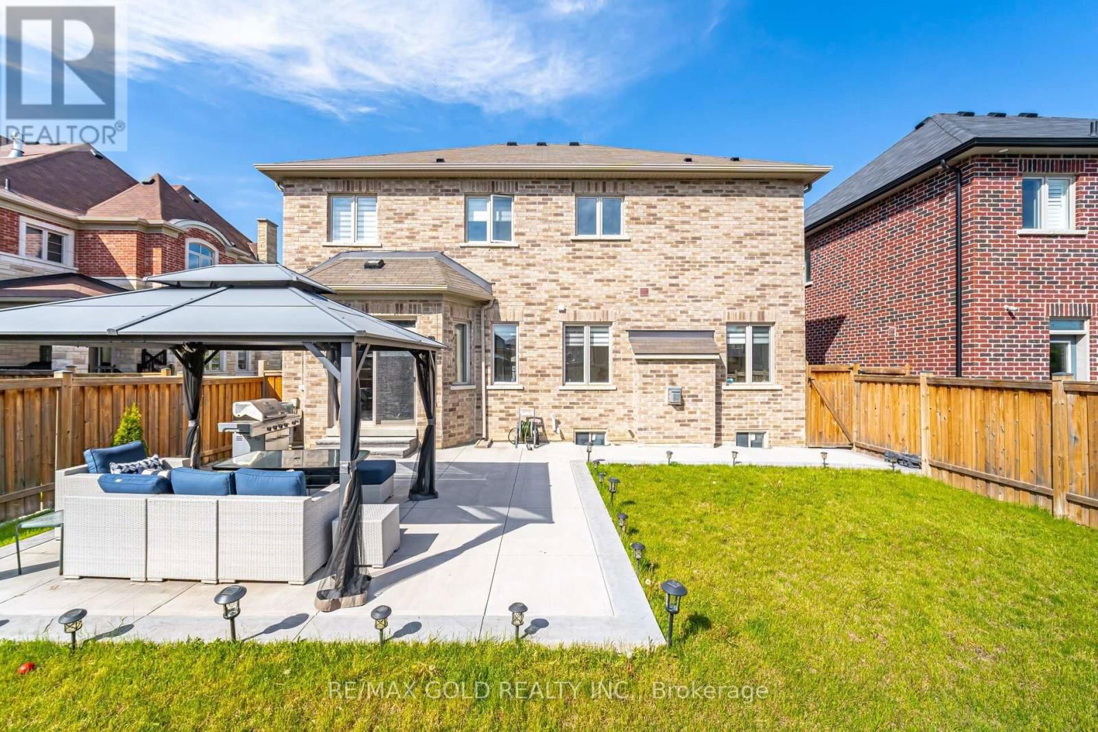 37 OBSERVATORY CRESCENT Image 26