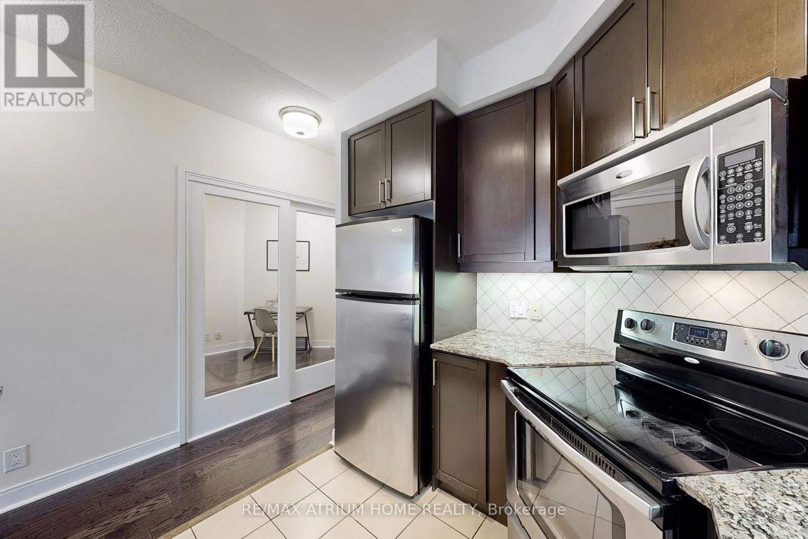 1808 - 80 ABSOLUTE AVENUE Image 10