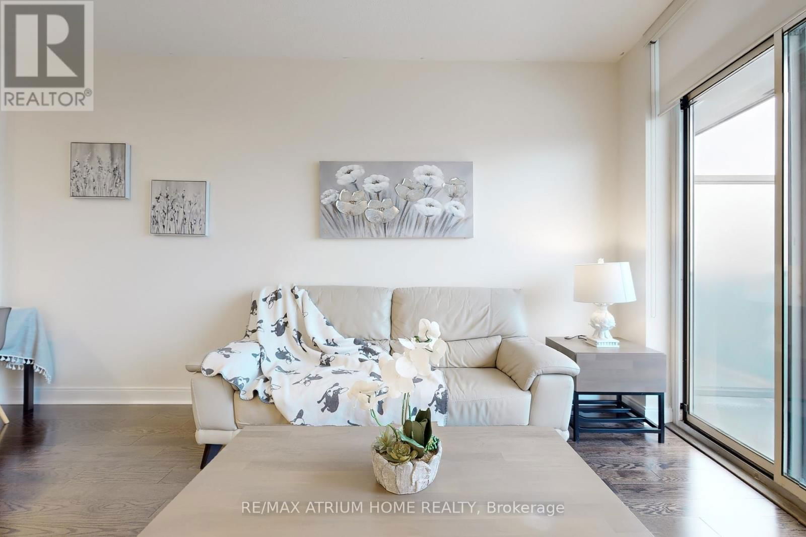 1808 - 80 ABSOLUTE AVENUE Image 5
