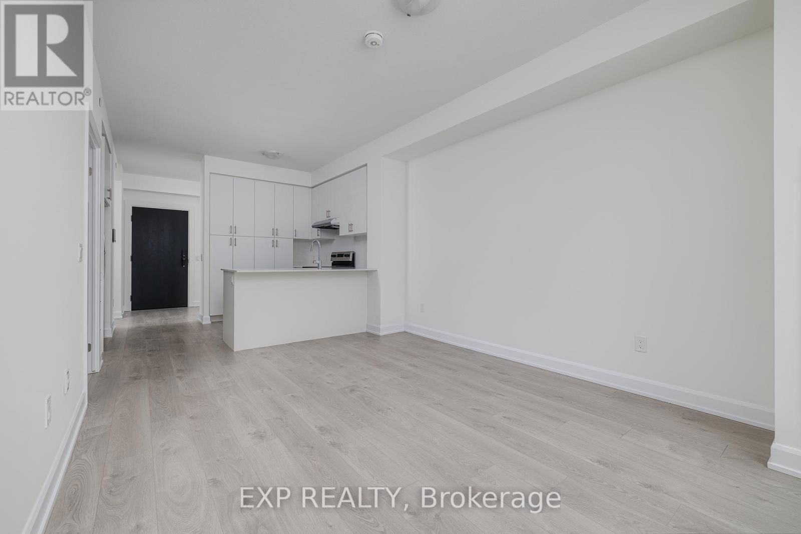 426 - 3220 WILLIAM COLTSON AVENUE Image 4